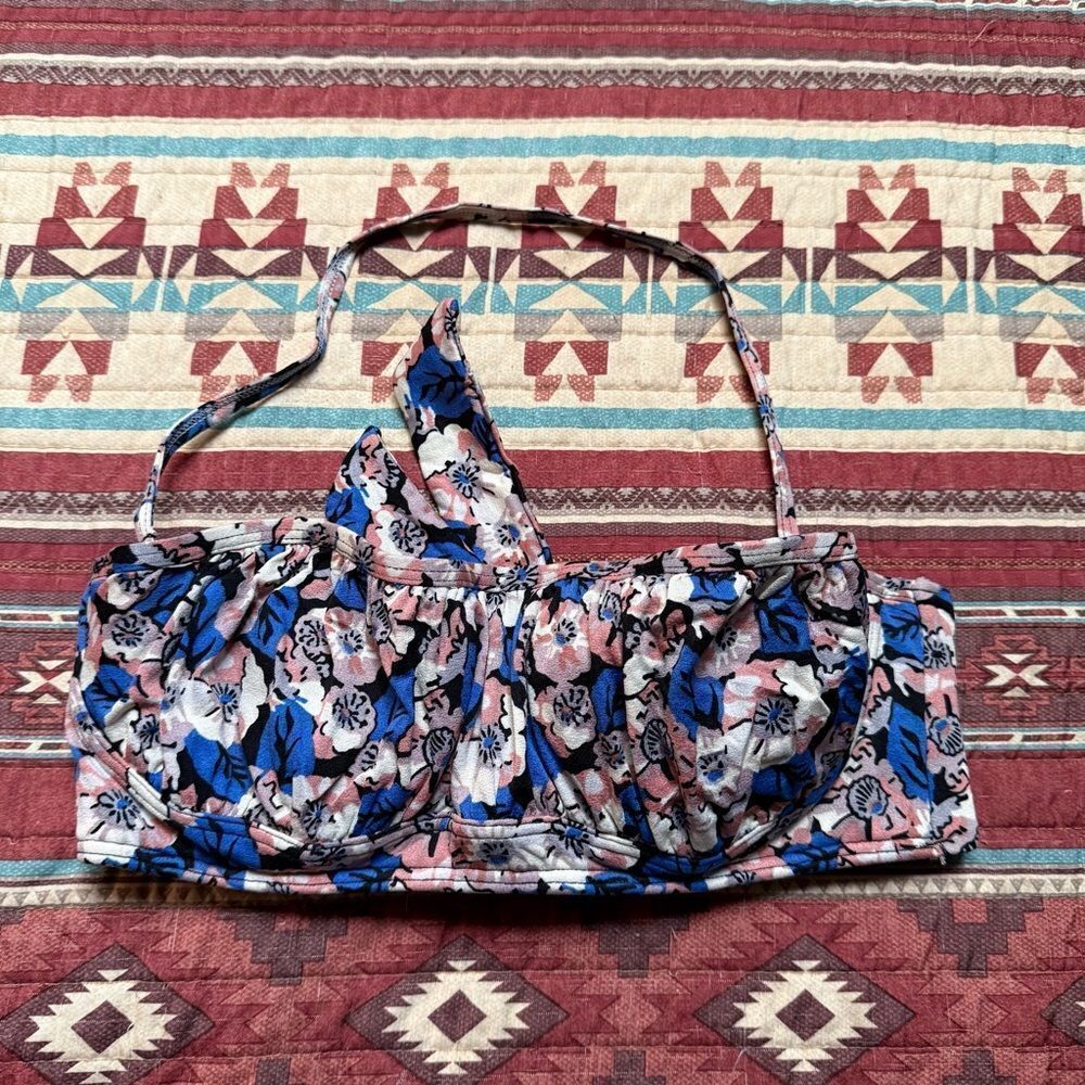 Juicy Couture Bikini Top size medium